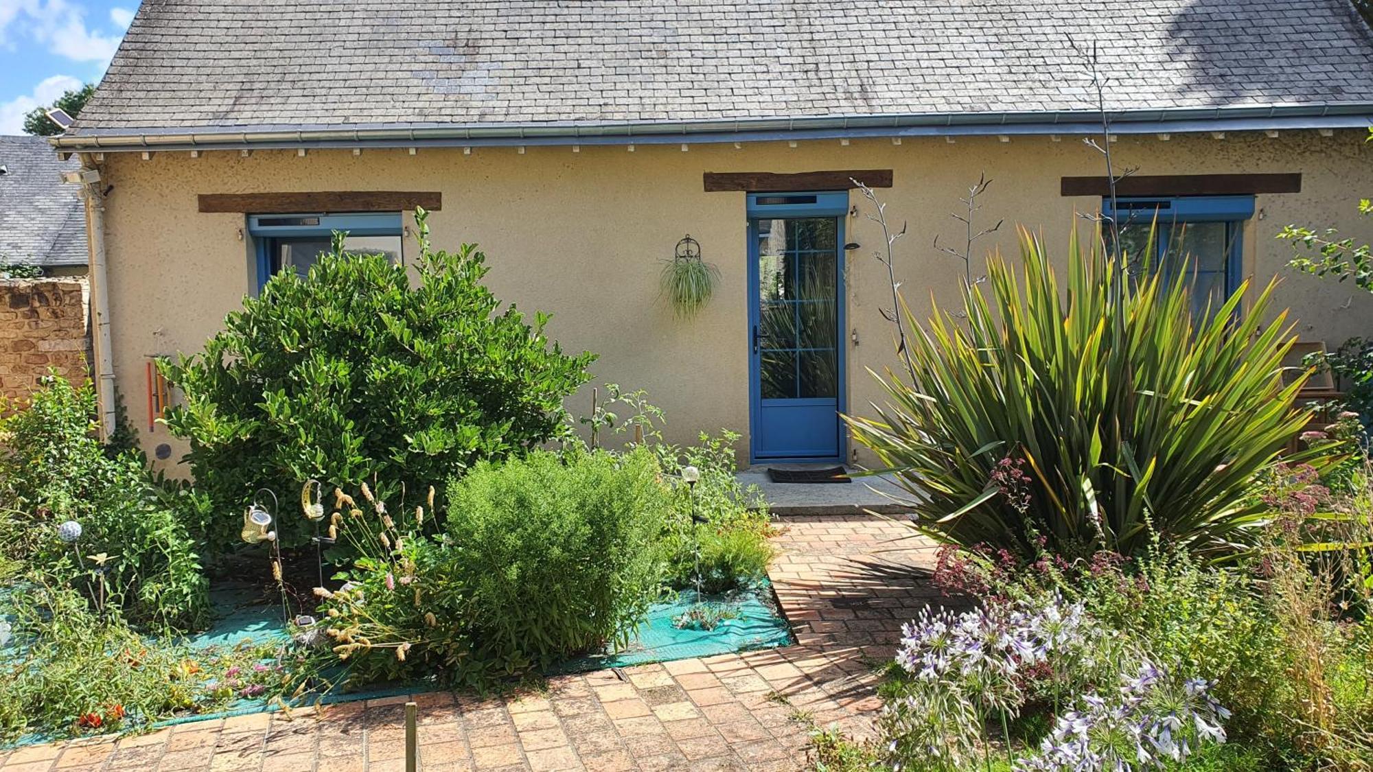 Au Fil De L'Eau Bed & Breakfast La Chapelle-Saint-Aubin Exterior photo
